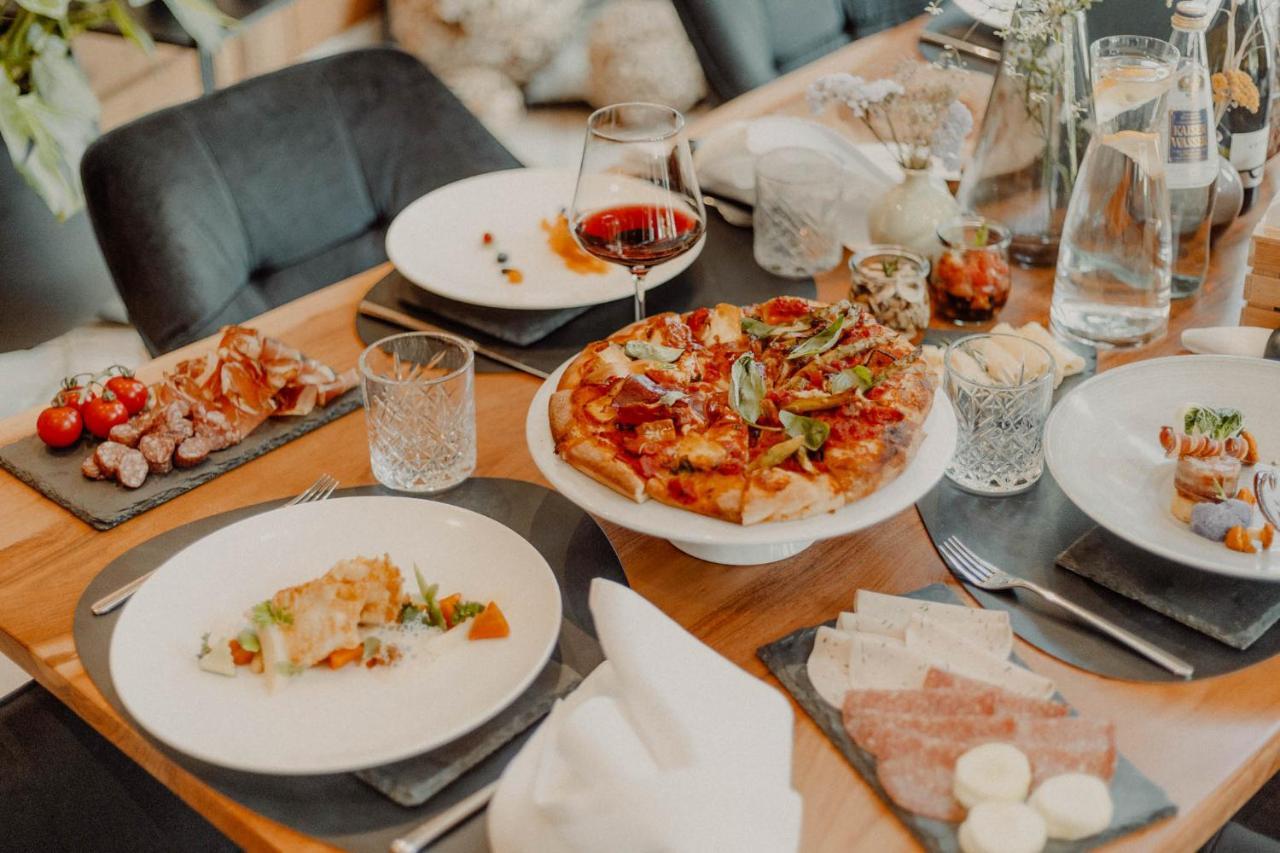 Dolcevita Hotel Jagdhof Laces Bagian luar foto