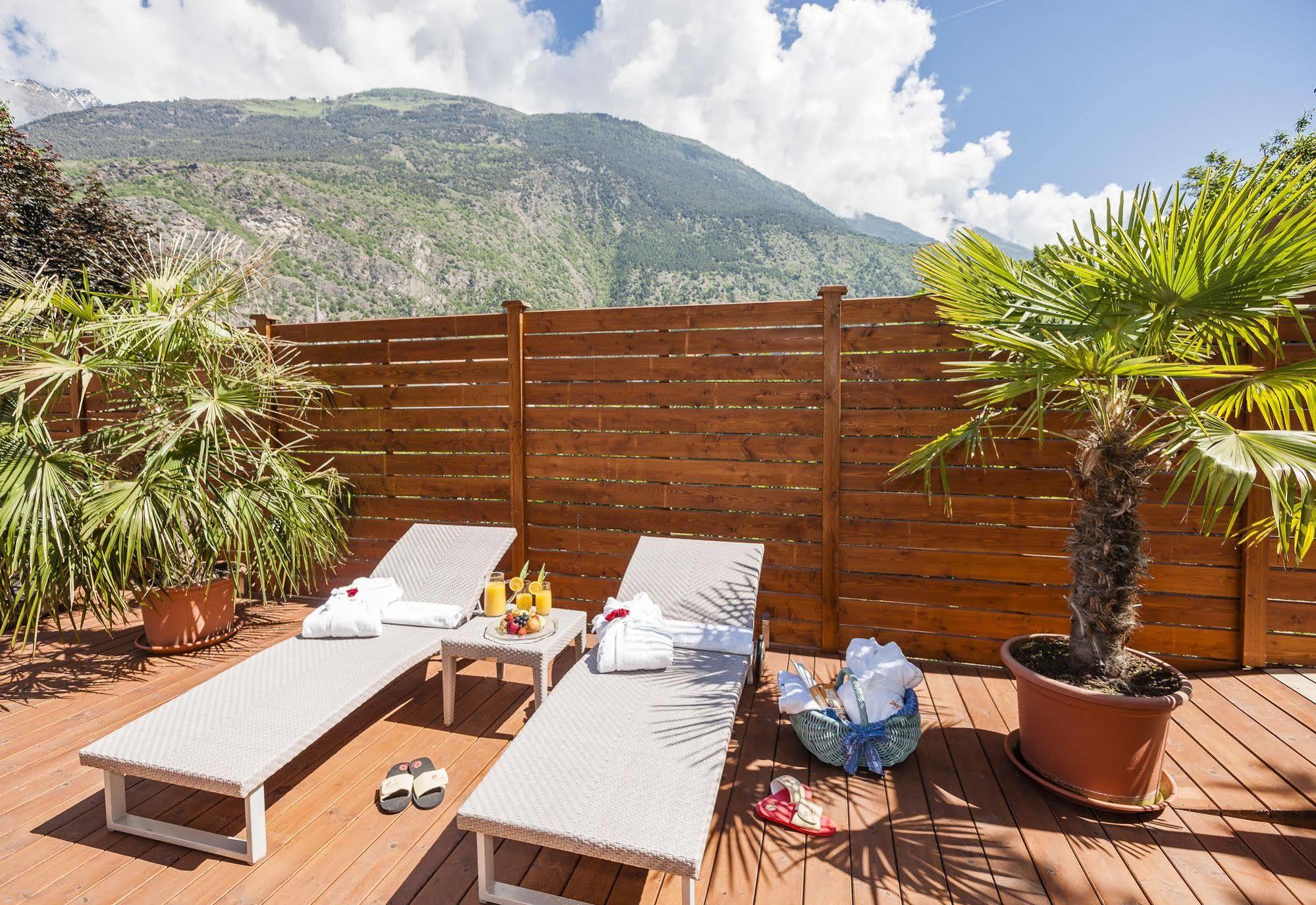 Dolcevita Hotel Jagdhof Laces Bagian luar foto