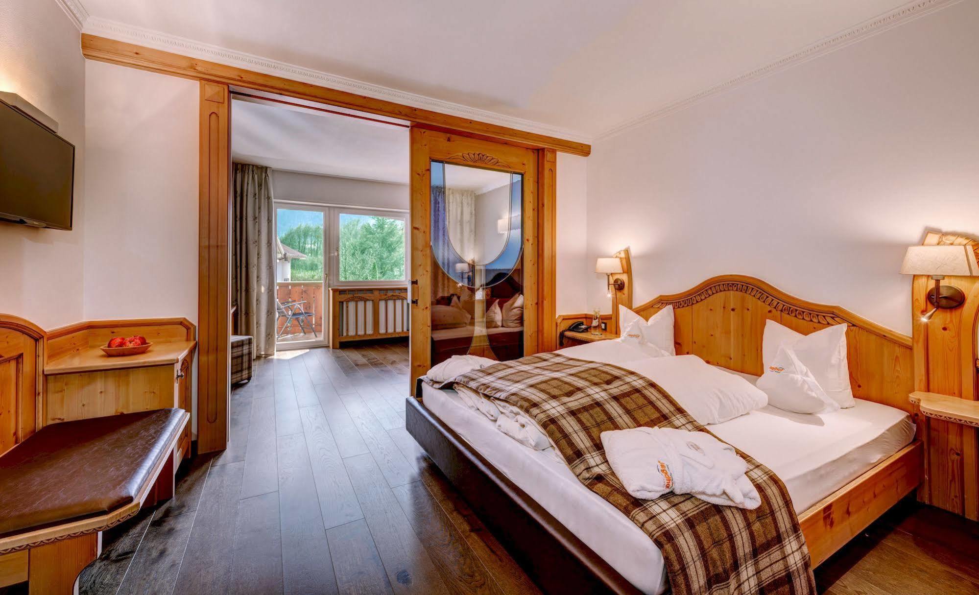 Dolcevita Hotel Jagdhof Laces Bagian luar foto